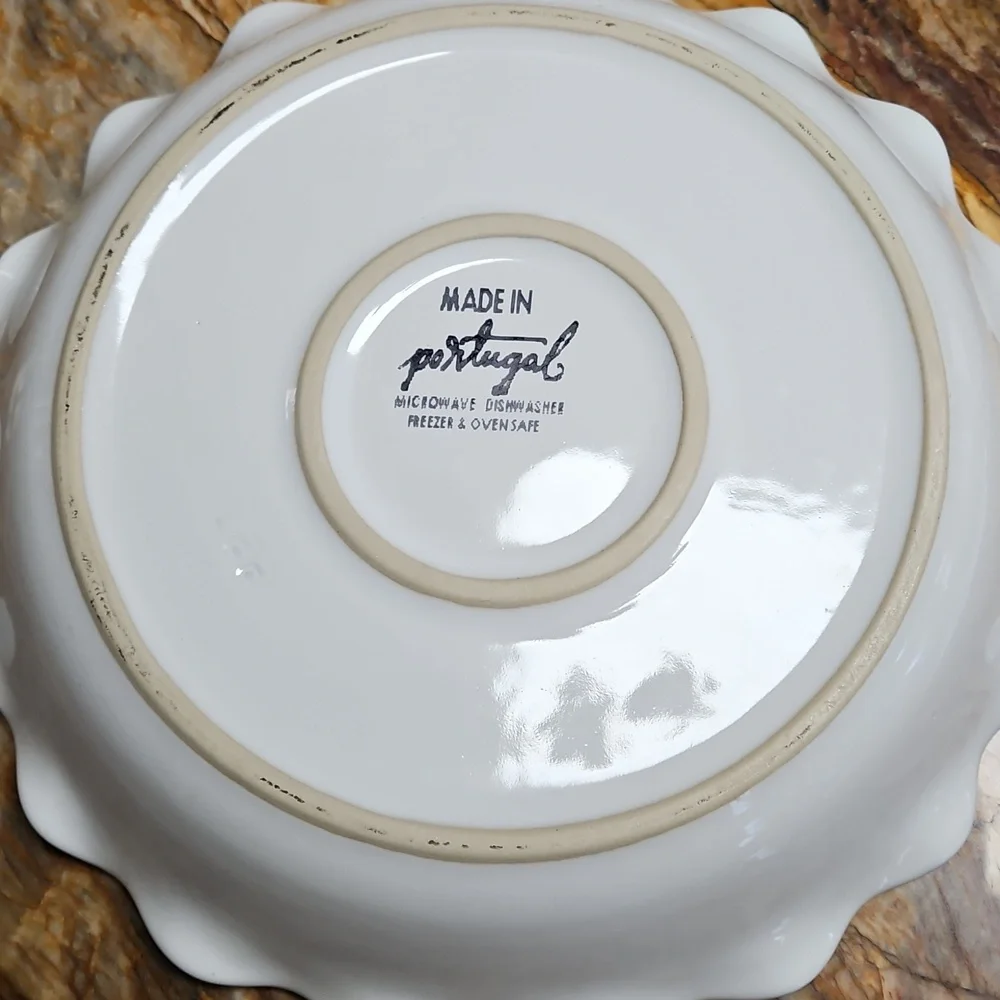 White Ceramic Pie Dish says Baked with Love
